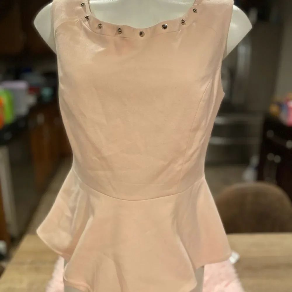 Forever 21 peplum style top blouse
